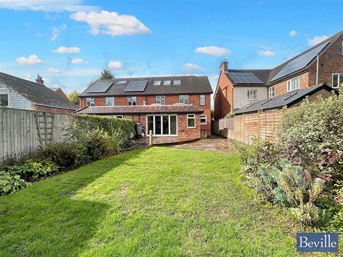 4 Bedroom Semi-detached House To Rent In Grove Road, Sonning Common, Reading, RG4