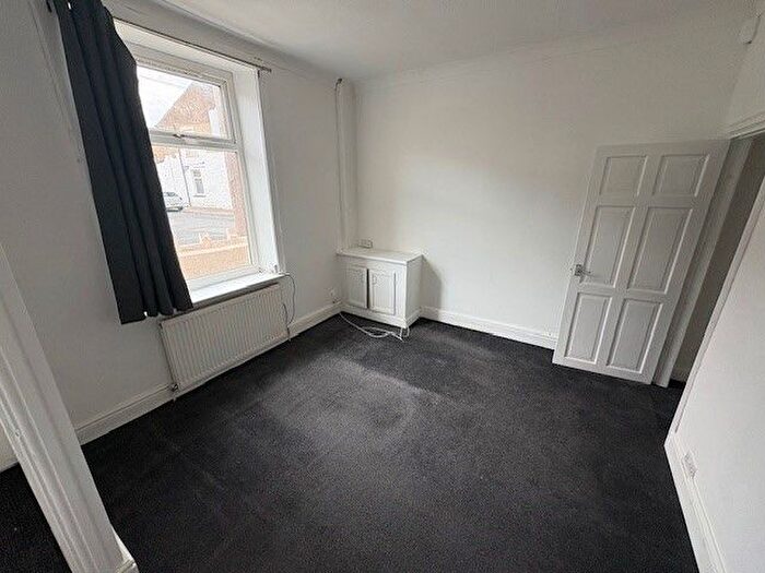 2 Bedroom Terraced House To Rent In Lowerhouse Lane, Burnley, BB12