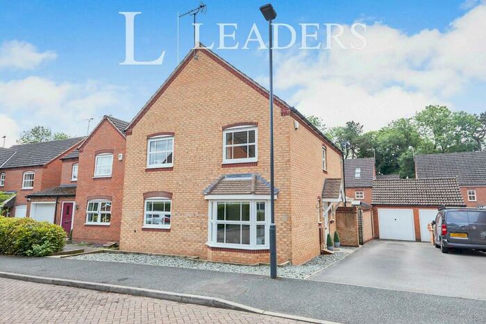 4 Bedroom Detached House To Rent In Brendan Gardens, Derby, DE22