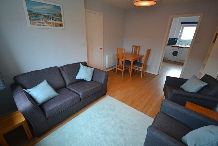 1 Bedroom Flat To Rent In Bryson Road, Polwarth, Edinburgh, EH11