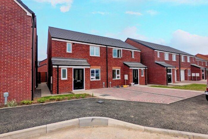 3 Bedroom Semi-Detached House To Rent In Leamside Way, Durham, DH6