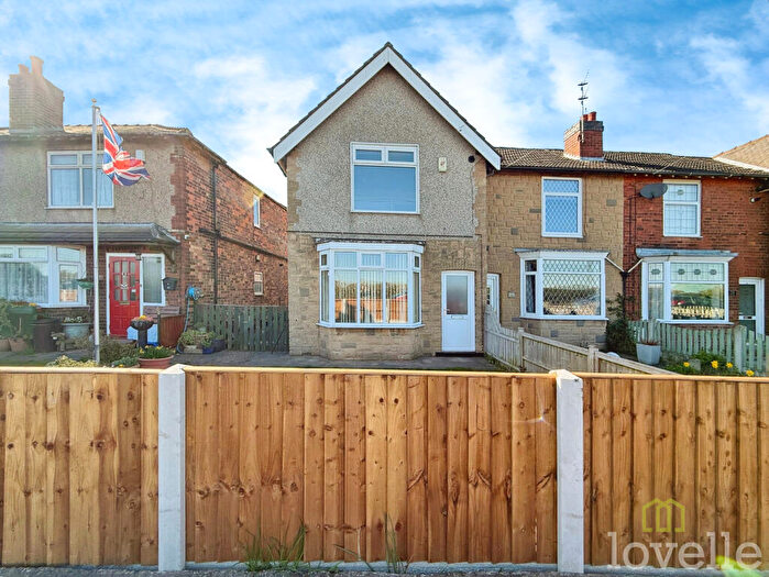 3 Bedroom Terraced House To Rent In Newells Terrace, Misterton, DN10