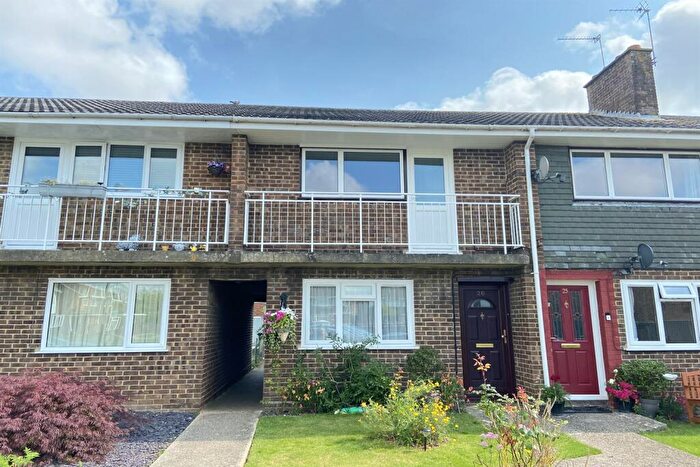 2 Bedroom Maisonette To Rent In Brighton Hill, Basingstoke, RG22