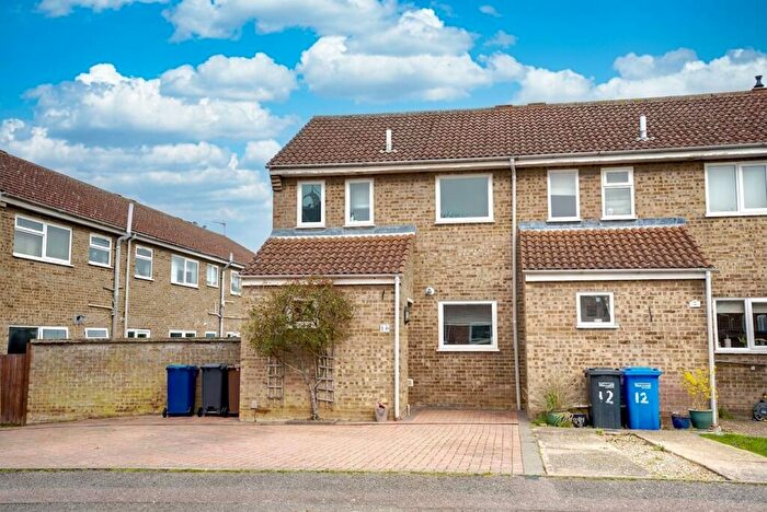 2 Bedroom Semi Detached House For Sale In Collings Place, Newmarket, CB8