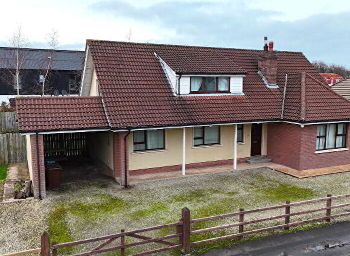 5 Bedroom Detached House For Sale In Primrose Park, Strabane, BT82