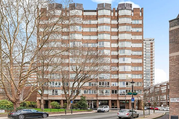 4 Bedroom Flat For Sale In Southacre, Hyde Park Crescent, W2