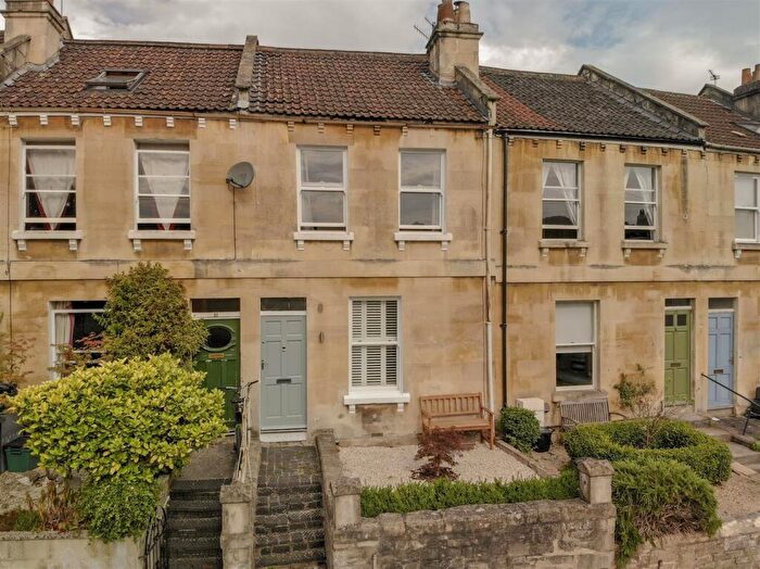 3 Bedroom House To Rent In Otago Terrace, Bath, BA1