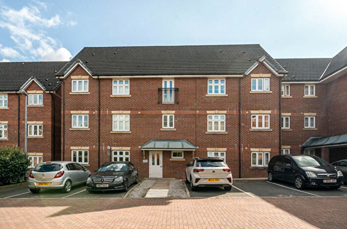 2 Bedroom Apartment For Sale In Brattice Drive, Pendlebury, Swinton, M27
