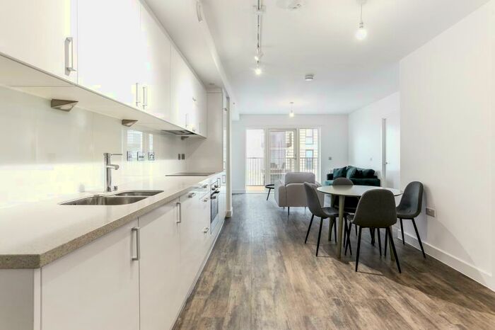 1 Bedroom Apartment To Rent In Millet Place, Pontoon Dock London, E16