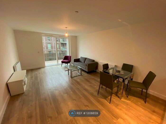 1 Bedroom Flat To Rent In Sonia Court, Harrow HA1