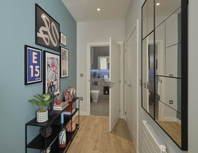 1 Bedroom Apartment For Sale In Cooks Road, Stratford, London, E15