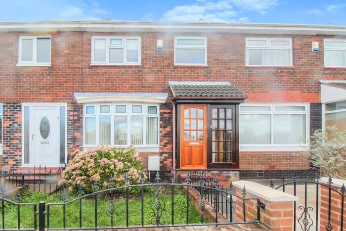 3 Bedroom Terraced House To Rent In Earlston Street, Sunderland, SR5