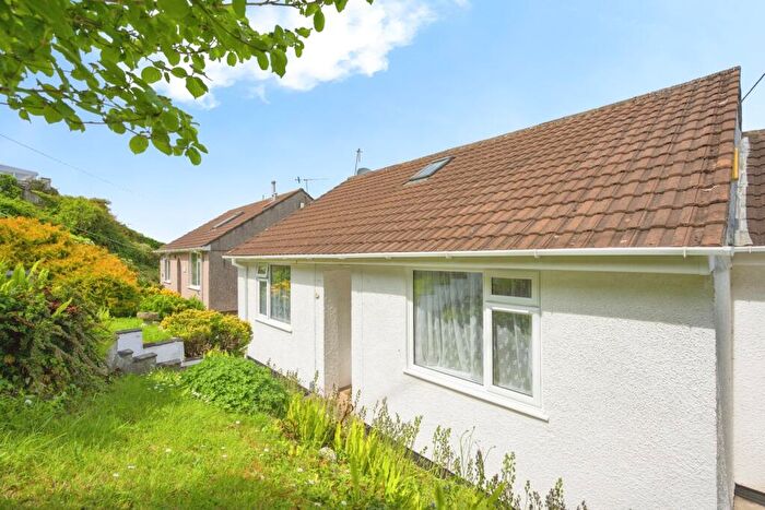 4 Bedroom Bungalow For Sale In Howard Road, Plymouth, Devon, PL9