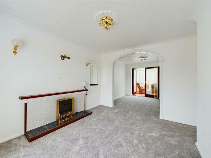 2 Bedroom Detached Bungalow For Sale In Childwall Avenue, Wirral, CH46