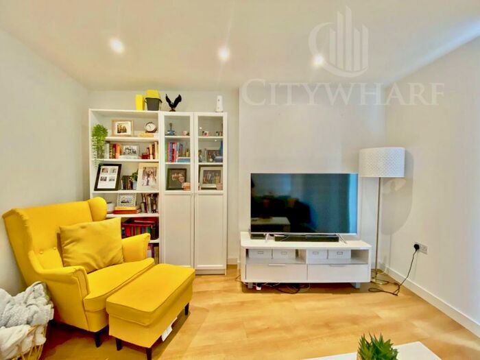 1 Bedroom Apartment To Rent In Cleveley Court, Marine Wharf, Surrey Quays, SE16