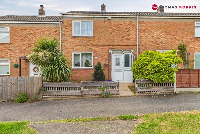 2 Bedroom Terraced House For Sale In Surrey Road, Huntingdon, Cambridgeshire, PE29