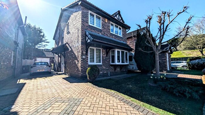 3 Bedroom Detached House For Sale In Hazlemere, Bolton, BL4