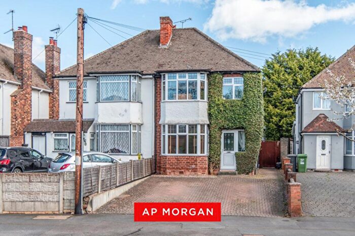 3 Bedroom Semi Detached House For Sale In Studley Road, Lodge Park, Redditch, Worcestershire, B98