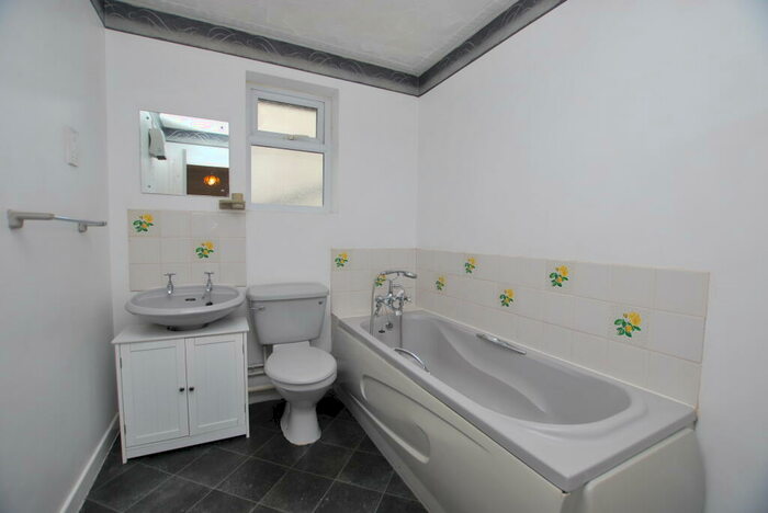 1 Bedroom Flat To Rent In George Court, LU7