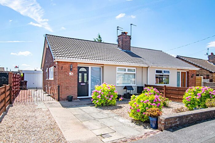 2 Bedroom Semi-Detached Bungalow For Sale In West Park, Selby, North Yorkshire, YO8