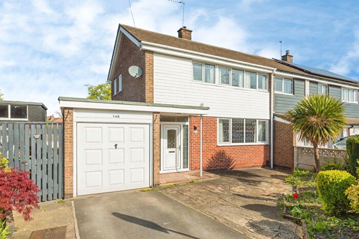 3 Bedroom Semi Detached House For Sale In Queen Elizabeth Drive, Normanton, WF6