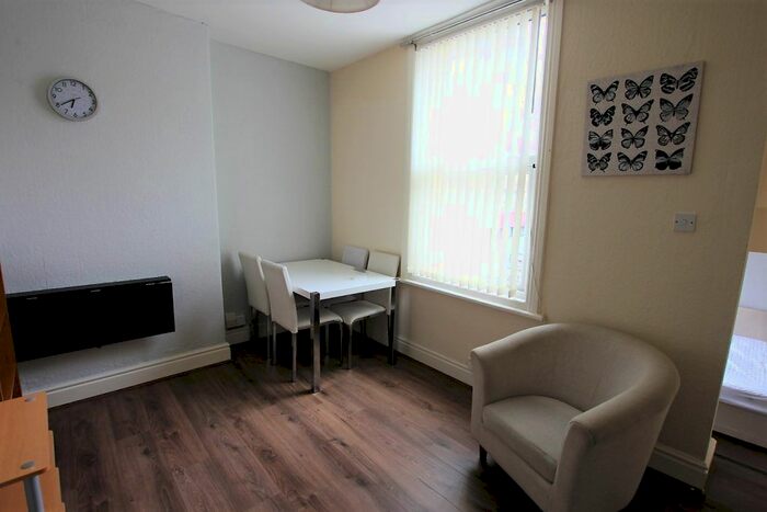 1 Bedroom Flat To Rent In Hartington Road, Stockton-On-Tees, TS18