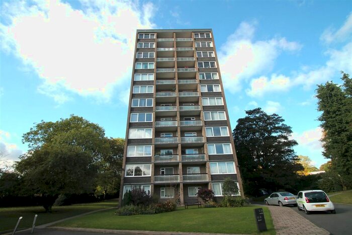 1 Bedroom Flat For Sale In Elmwood Court, Edgbaston, Birmingham, B5