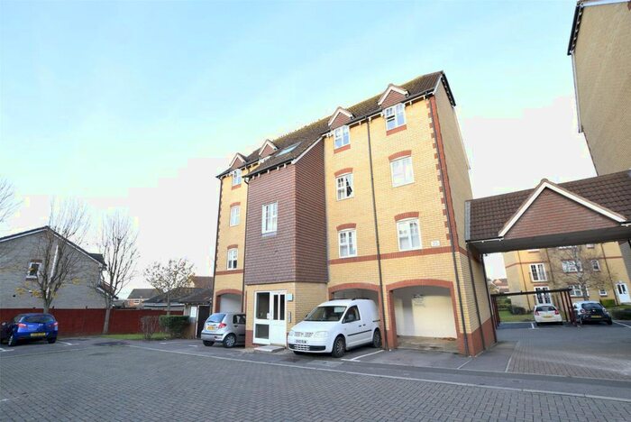 2 Bedroom Flat To Rent In Arthurs Close, Emersons Green, Bristol BS16