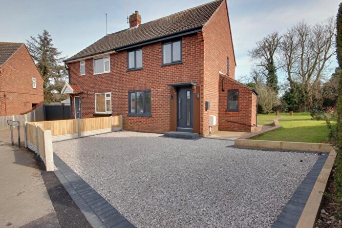 2 Bedroom Semi-Detached House For Sale In Sherwood Close, Walkington, Beverley, HU17