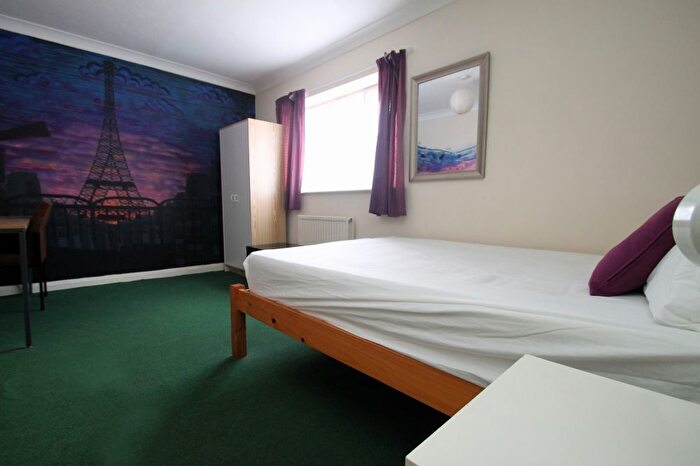 4 Bedroom Semi Detached House To Rent In Regency Place, Canterbury, CT1
