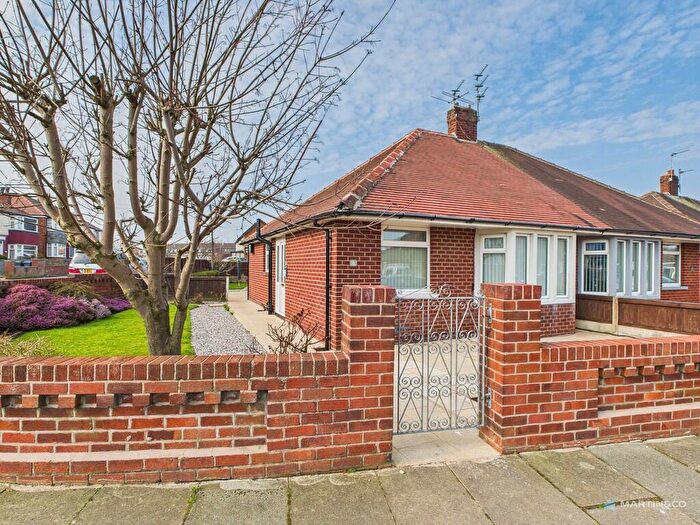 2 Bedroom Semi-Detached Bungalow For Sale In Clitheroe Place, Blackpool, FY4
