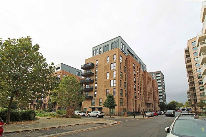 1 Bedroom Flat To Rent In Osborne Road, London, W3