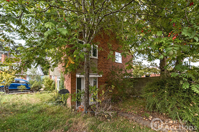 3 Bedroom Terraced House For Sale In Brunswick, Bracknell, Berkshire, RG12