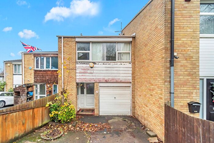 4 Bedroom Terraced House For Sale In Lawrence Weston Road, Bristol, BS11