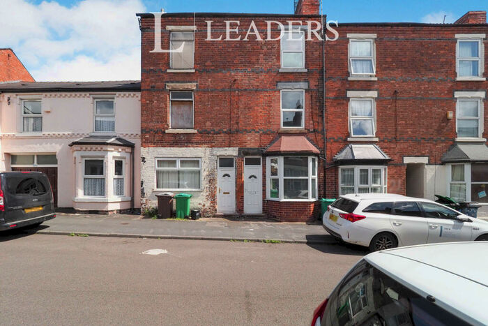 4 Bedroom Terraced House To Rent In Foxhall Road, NG7