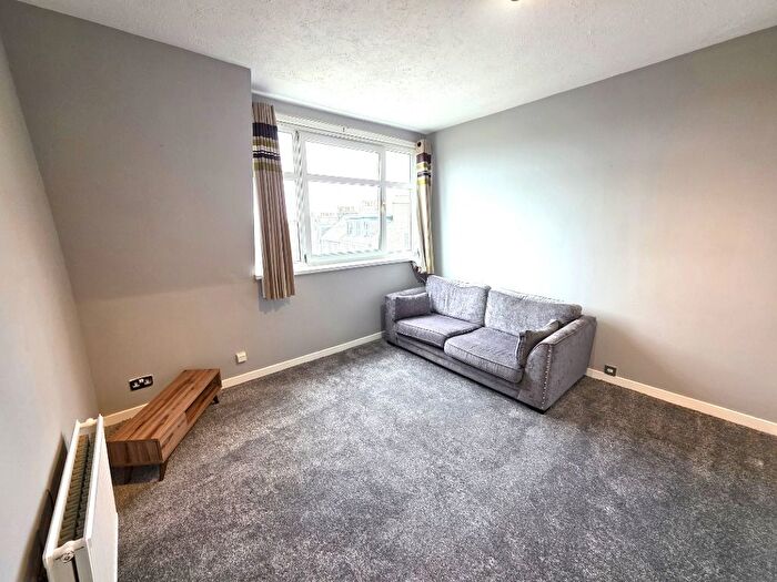 1 Bedroom Flat To Rent In King Street, City Centre, Aberdeen, AB24
