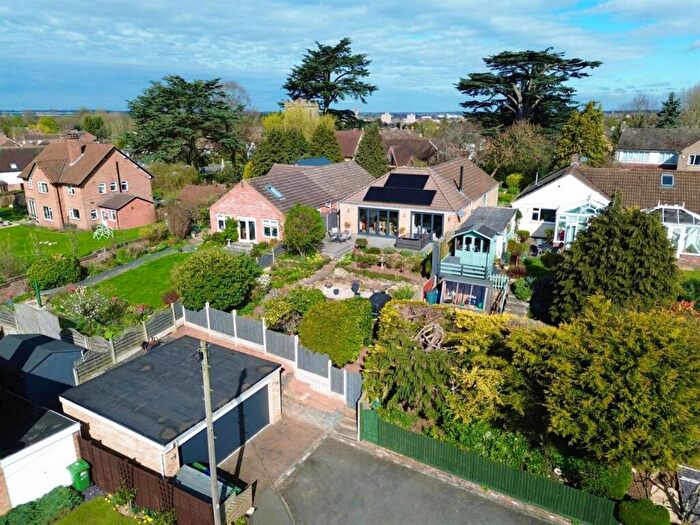 3 Bedroom Detached Bungalow For Sale In Church Close, Whitnash, Leamington Spa, CV31