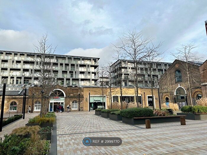 1 Bedroom Flat To Rent In Royal Carriage Mews, London, SE18