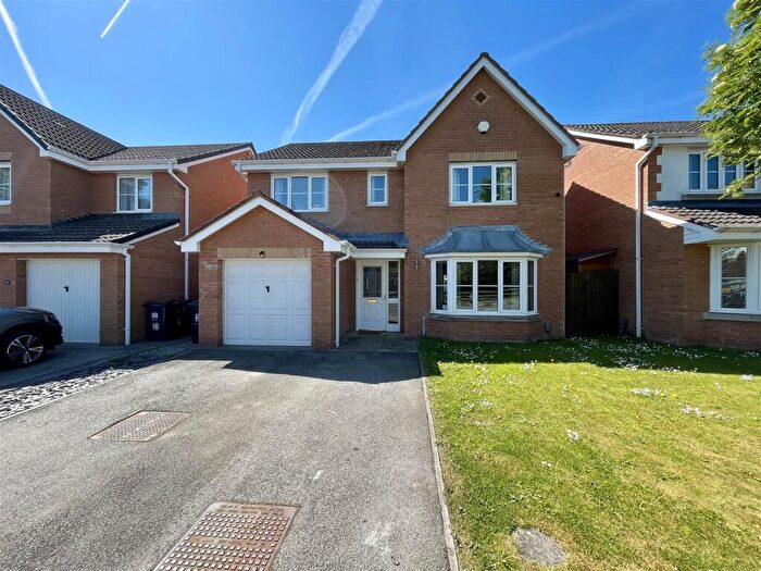 4 Bedroom Detached House For Sale In Woodlands Green, Middleton St. George, Darlington, DL2