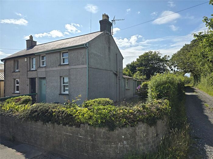 2 Bedroom End Of Terrace House For Sale In Saron, Caernarfon, Gwynedd, LL54