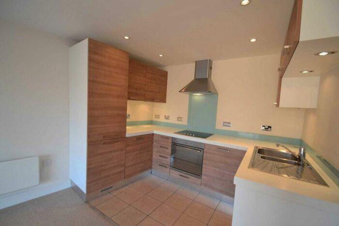 2 Bedroom Apartment To Rent In Church Street, Epsom, KT17