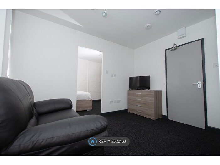 1 Bedroom Flat To Rent In Carlton House, Stoke-On-Trent, ST4