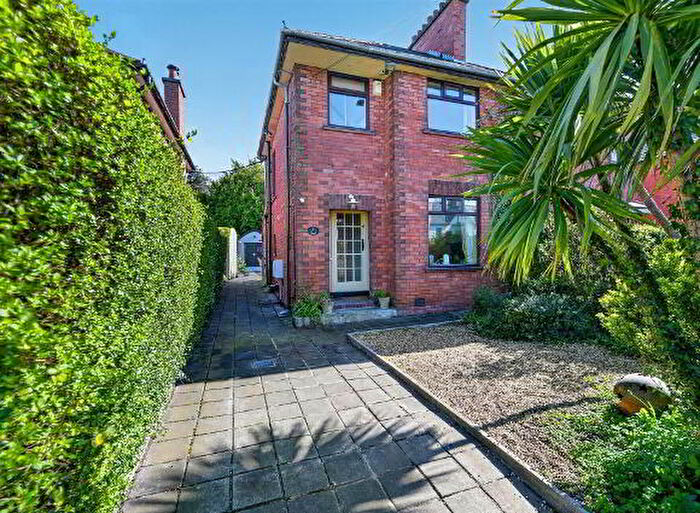 3 Bedroom Semi-detached Villas For Sale In Richdale Drive, Holywood, BT18