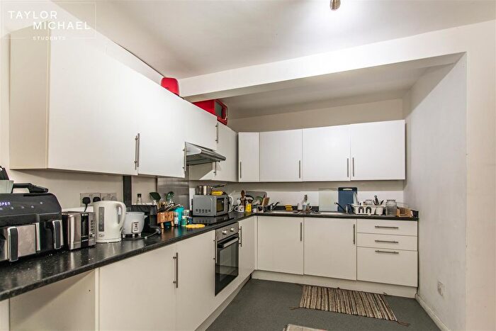 6 Bedroom Terraced House To Rent In New England Road, Brighton, BN1