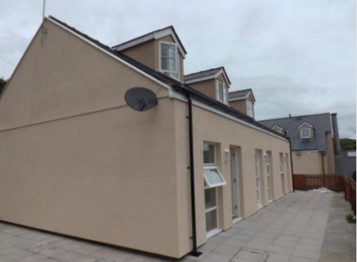 2 Bedroom Apartment To Rent In High Street, Llangefni, LL77