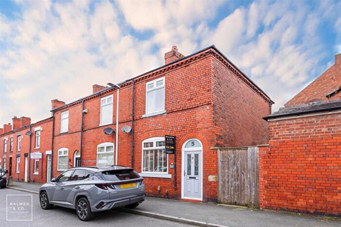 2 Bedroom End Of Terrace House For Sale In Stanley Street, Atherton, M46
