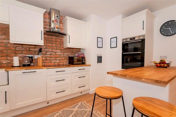 3 Bedroom Bungalow To Rent In Colbeck, Church Crookham, Fleet GU52