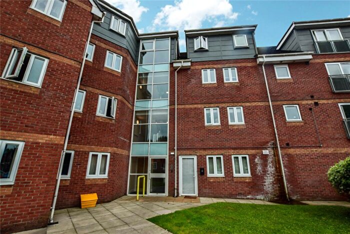 2 Bedroom Flat To Rent In Anson Street, Eccles, Manchester, M30