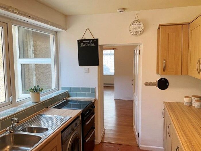 2 Bedroom End Of Terrace House To Rent In Rodney Street, Swansea, SA1
