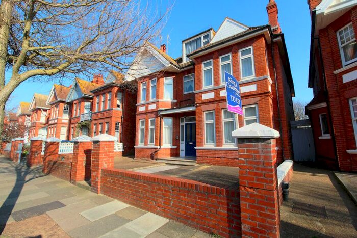 1 Bedroom Flat To Rent In Vallance Gardens, Hove, BN3